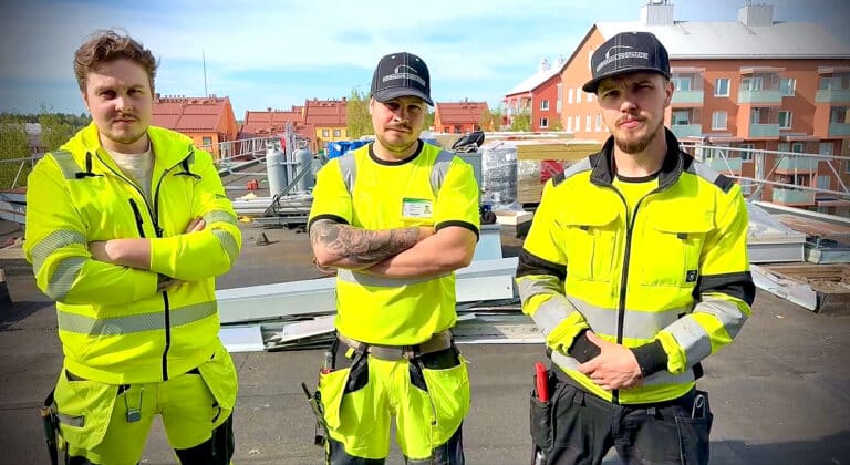 Kolme veljestä, yksi suunta – Uudenmaan Huopakatot jatkaa kasvuaan
