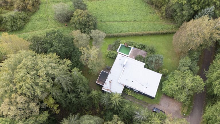 Vihreämpi valinta katolle – Espoon Tontumäessä luotettiin PolarTop Noxite -bitumikatteeseen